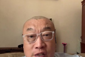 76人下赛季谁来投绝杀？马健：不一定是老詹，纳斯第一选择会是马克西
